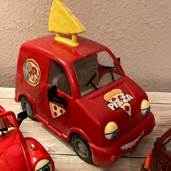 FIVE Chevron Techron Cars - Picture 10 of 14